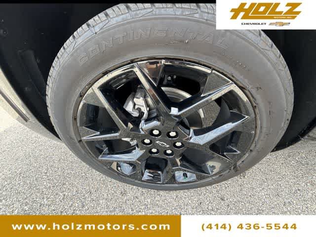 Certified 2025 Chevrolet Traverse RS w/ LPO, Floor Liner Package AWD/4WD image 33