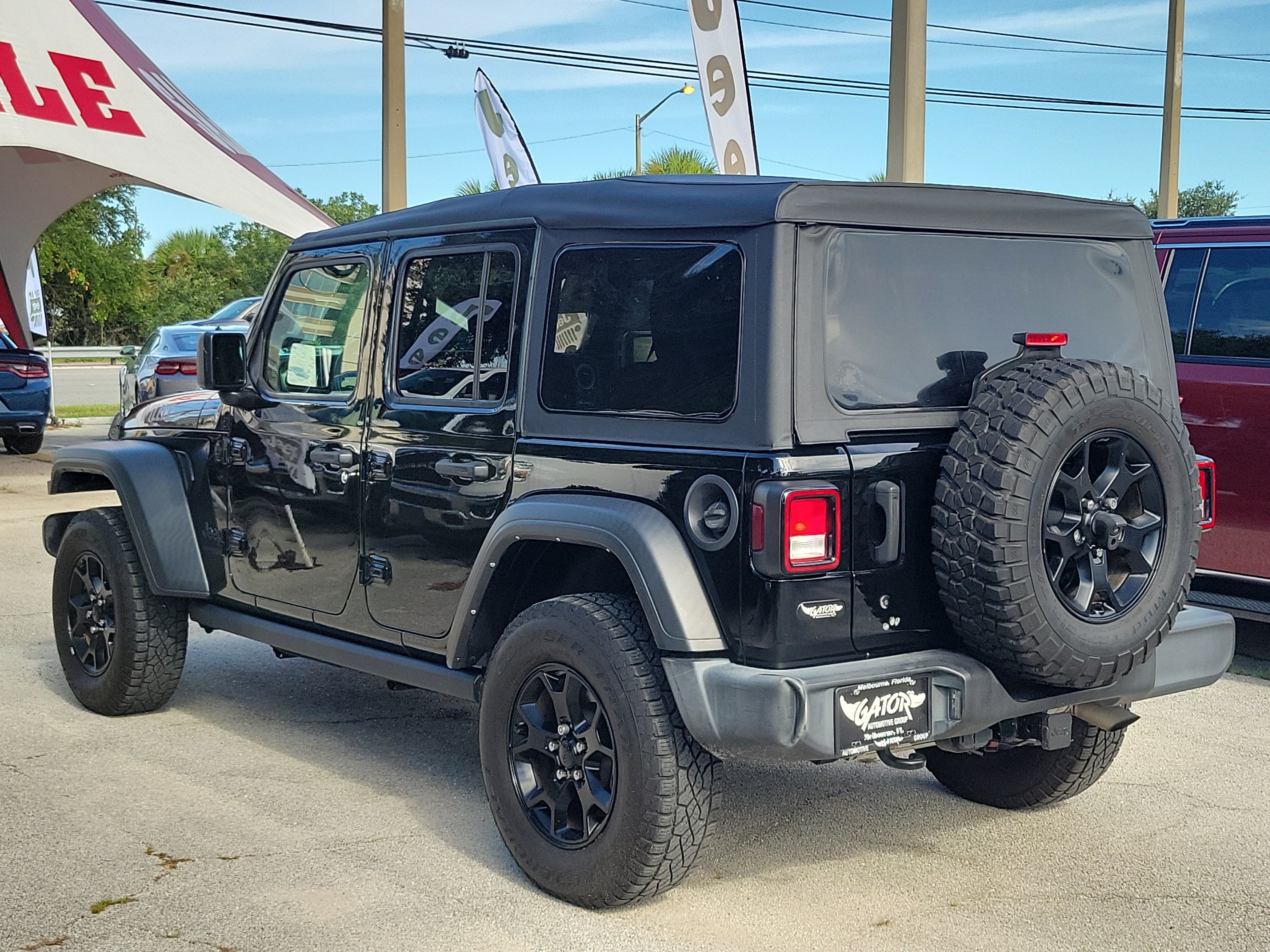 Used 2021 Jeep Wrangler Unlimited Sport AWD/4WD image 3
