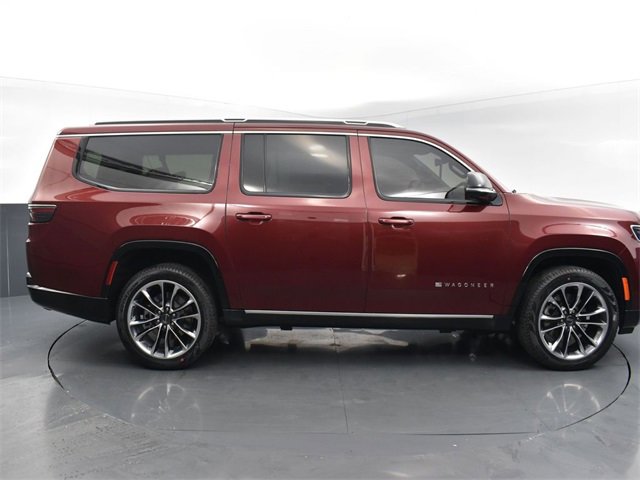 New 2023 Jeep Wagoneer L Series III w/ Premium Group I image 2
