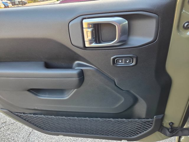 Used 2026 Jeep Wrangler Sport AWD/4WD image 25
