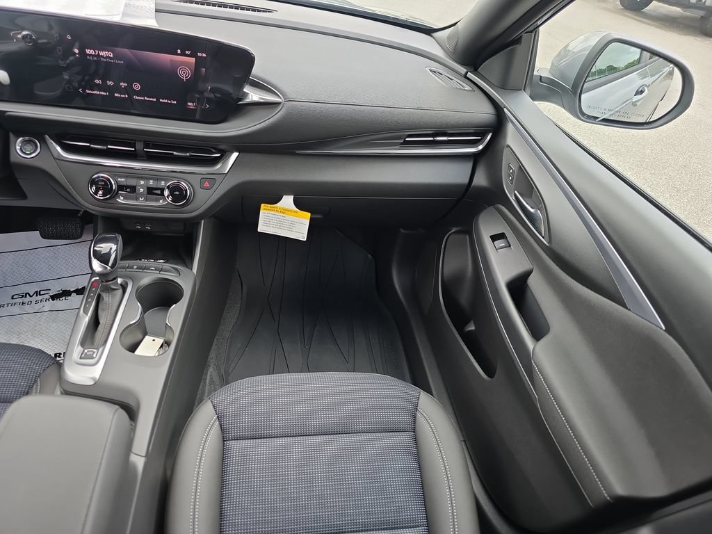 New 2026 Buick Envista Sport Touring w/ Convenience I Package FWD image 16