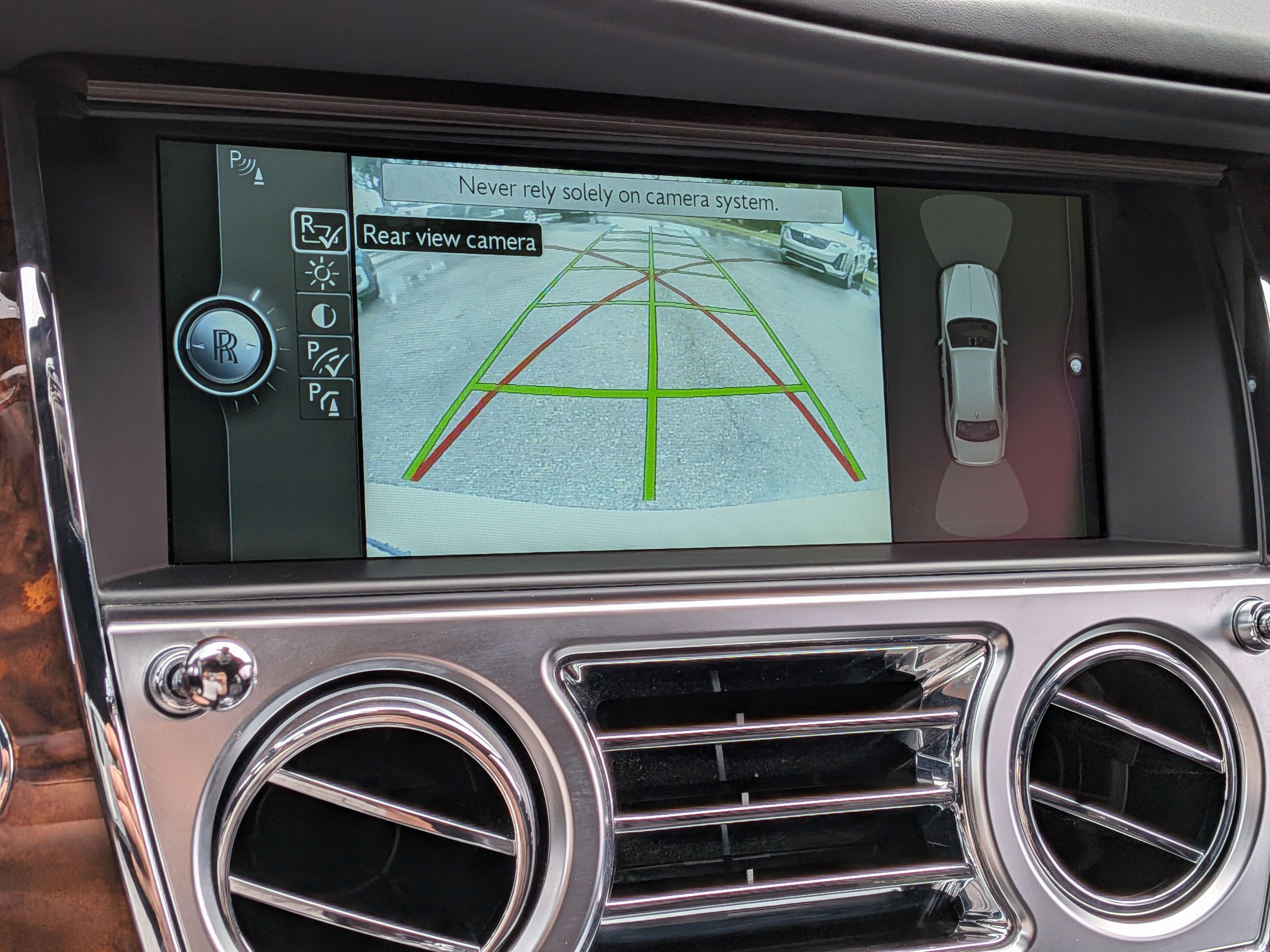 Used 2013 Rolls-Royce Ghost RWD image 31