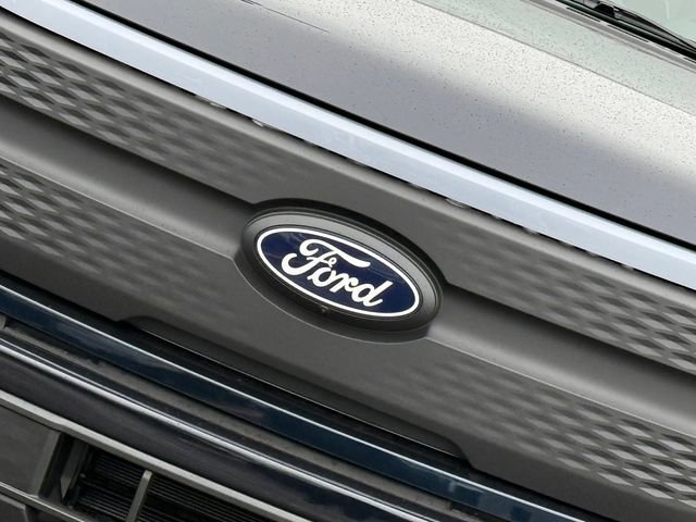 New 2025 Ford F150 Lightning XLT image 3