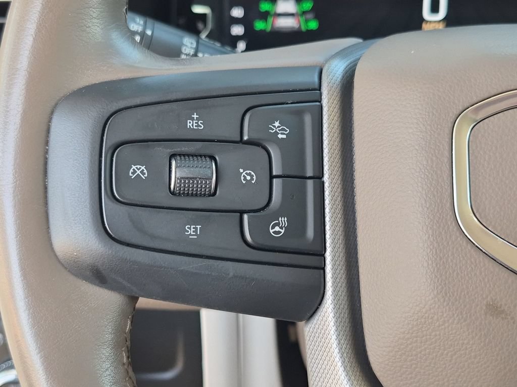 Used 2022 GMC Yukon Denali RWD image 23