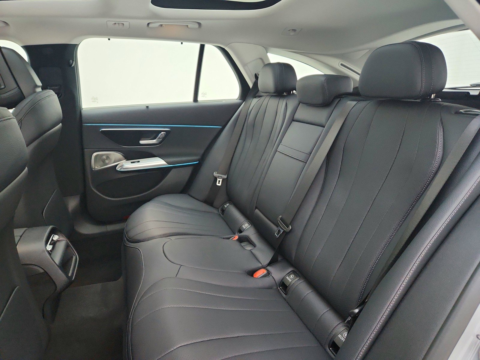 New 2025 Mercedes-Benz E 450 4MATIC All-Terrain Wagon image 8