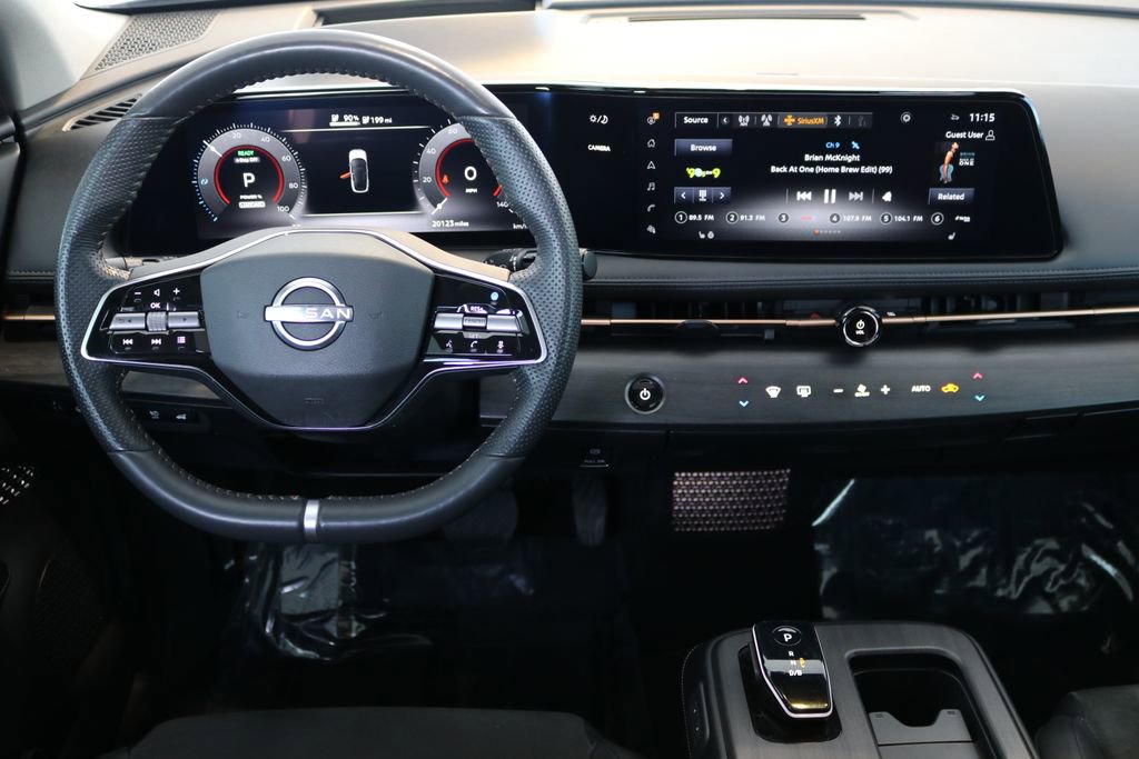 Used 2023 Nissan Ariya AWD image 22