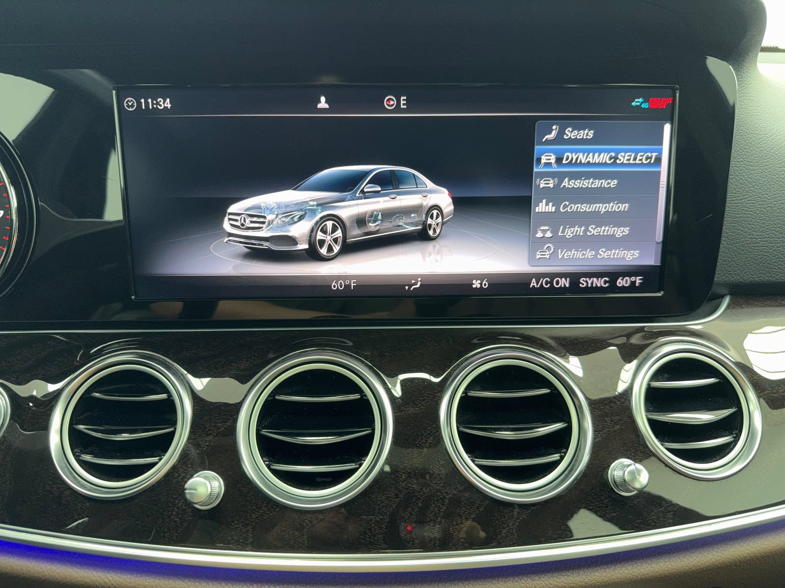 Used 2019 Mercedes-Benz E 300 w/ Premium 1 Package image 27