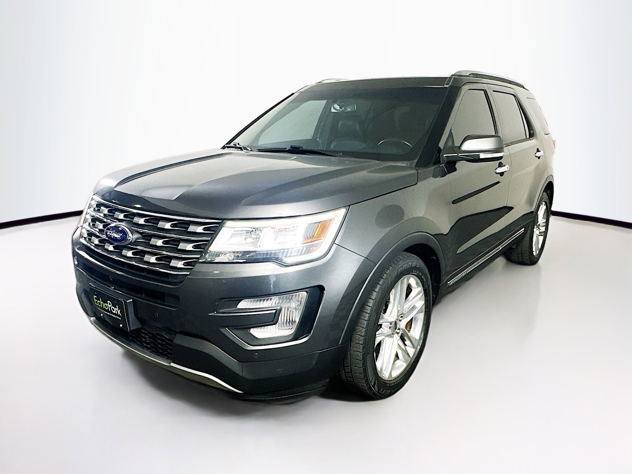 Used 2017 Ford Explorer Limited image 3