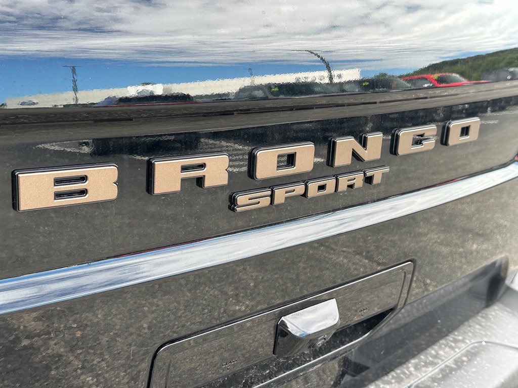 New 2026 Ford Bronco Sport Badlands w/ Bronze Package AWD/4WD image 28
