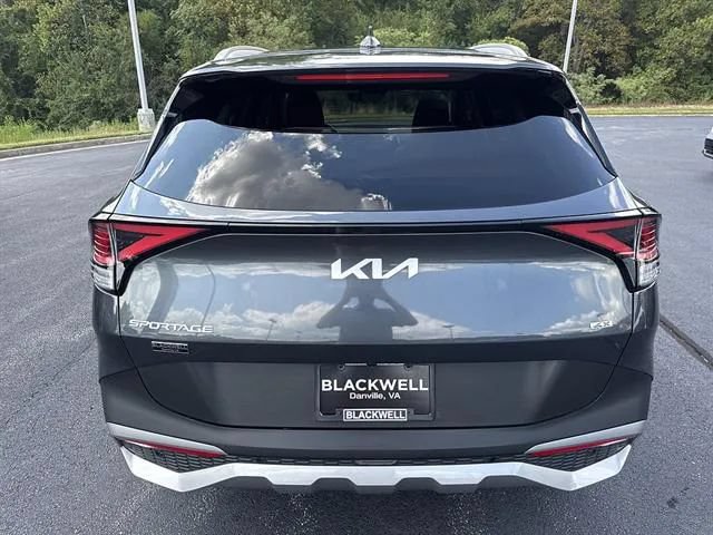 Certified 2023 Kia Sportage EX AWD/4WD image 6