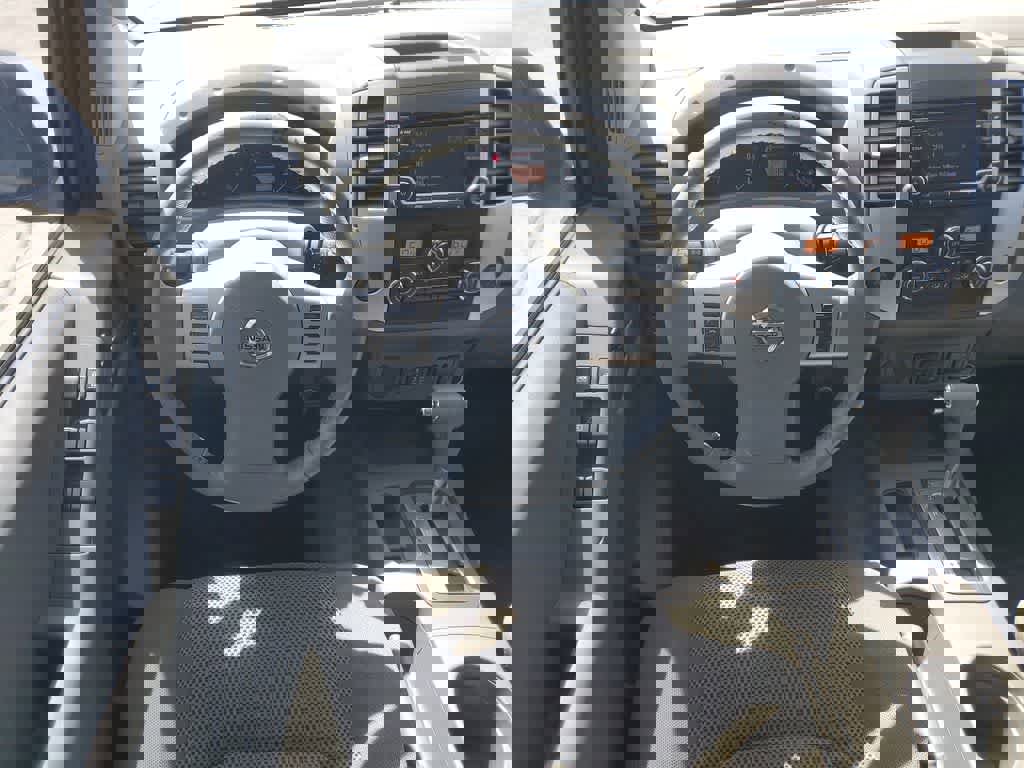 Used 2016 Nissan Frontier SV w/ SV Value Truck Package image 13