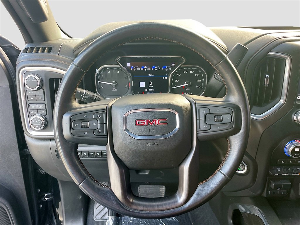 Used 2022 GMC Sierra 2500 AT4 w/ AT4 Premium Plus Package image 14