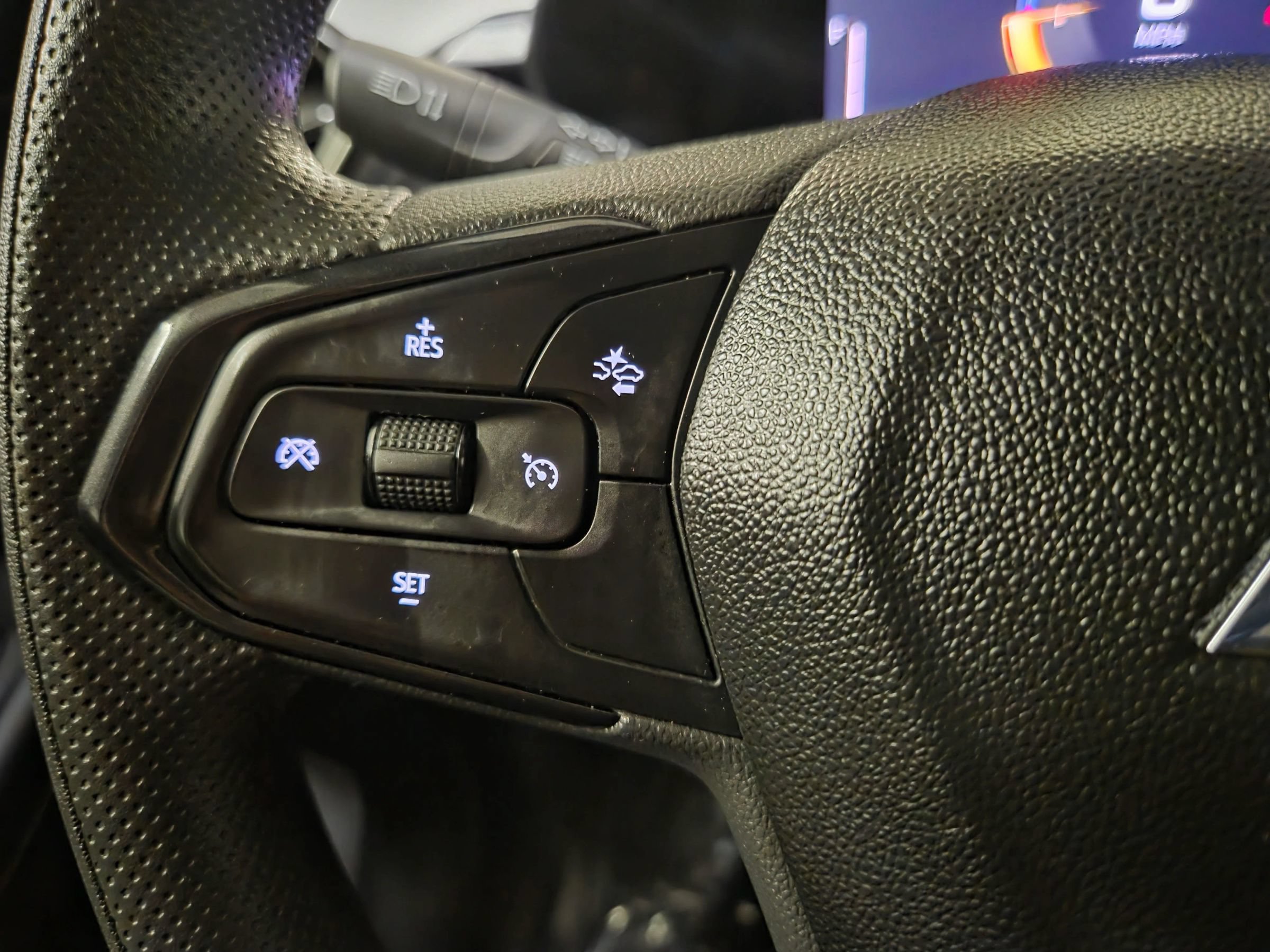 Used 2025 Chevrolet TrailBlazer LT AWD/4WD image 20