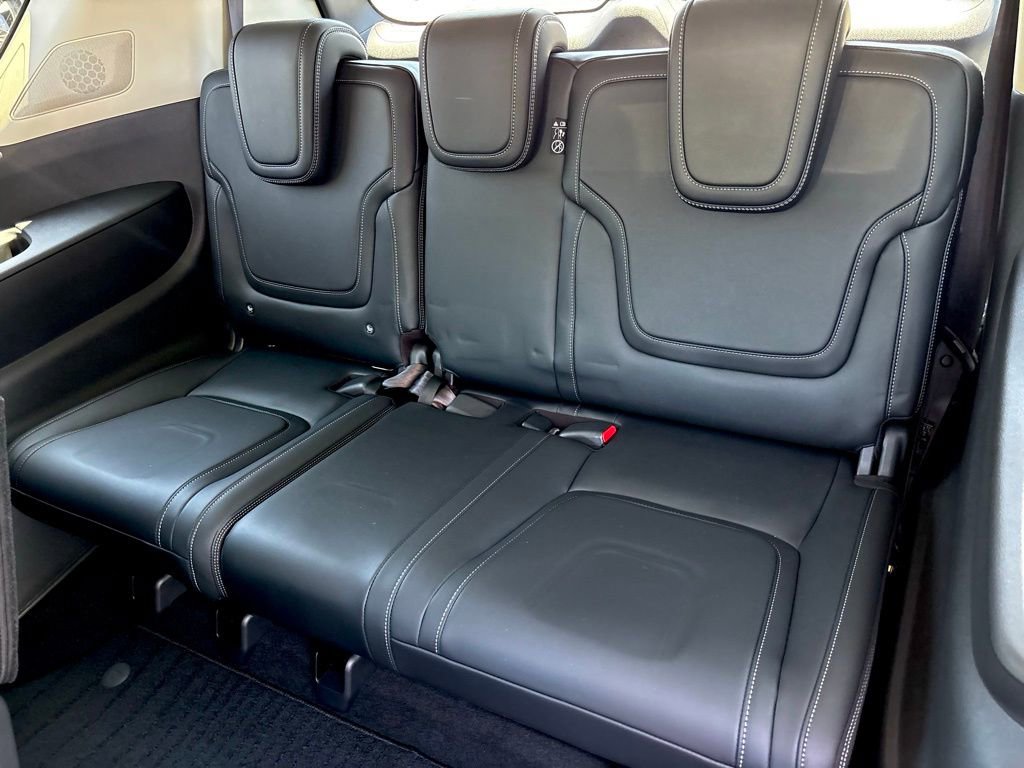 New 2026 INFINITI QX80 Pure RWD image 10