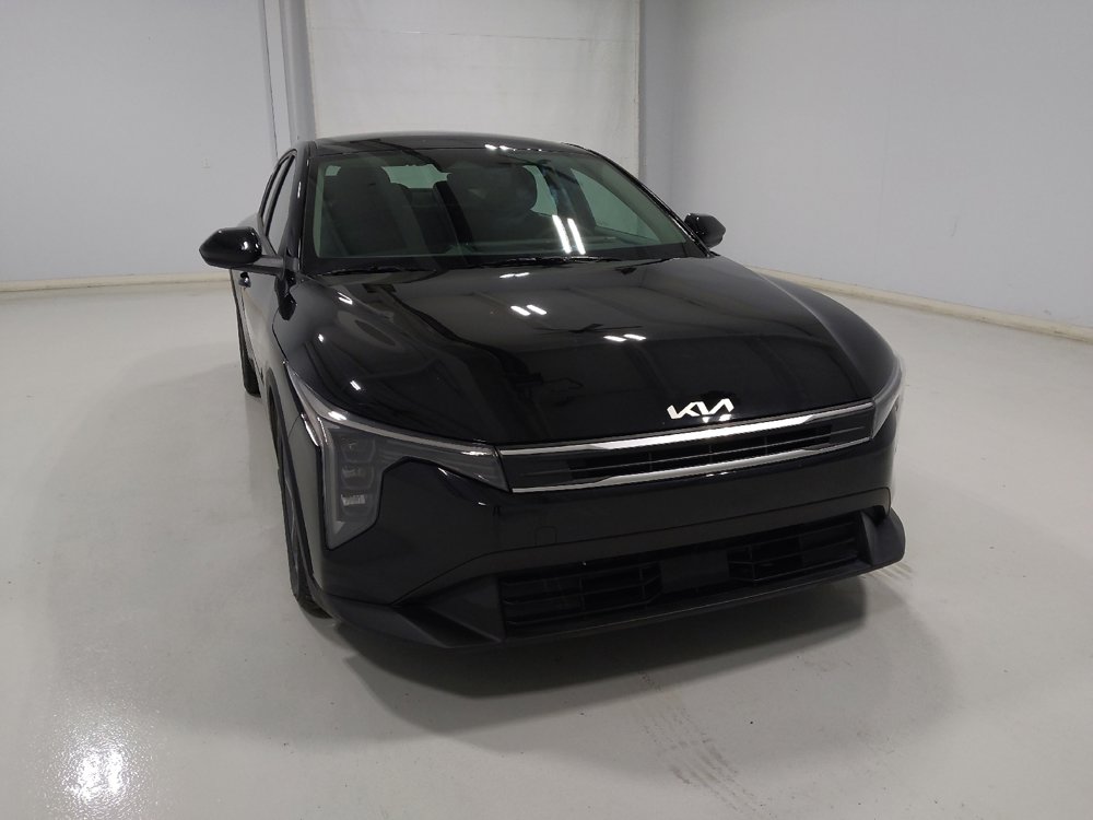 Used 2025 Kia K4 LXS image 14