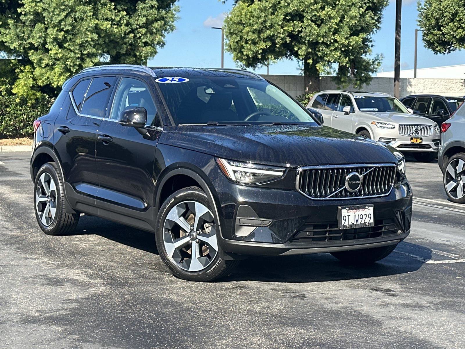 Certified 2025 Volvo XC40 B5 Core w/ Protection Package Premier