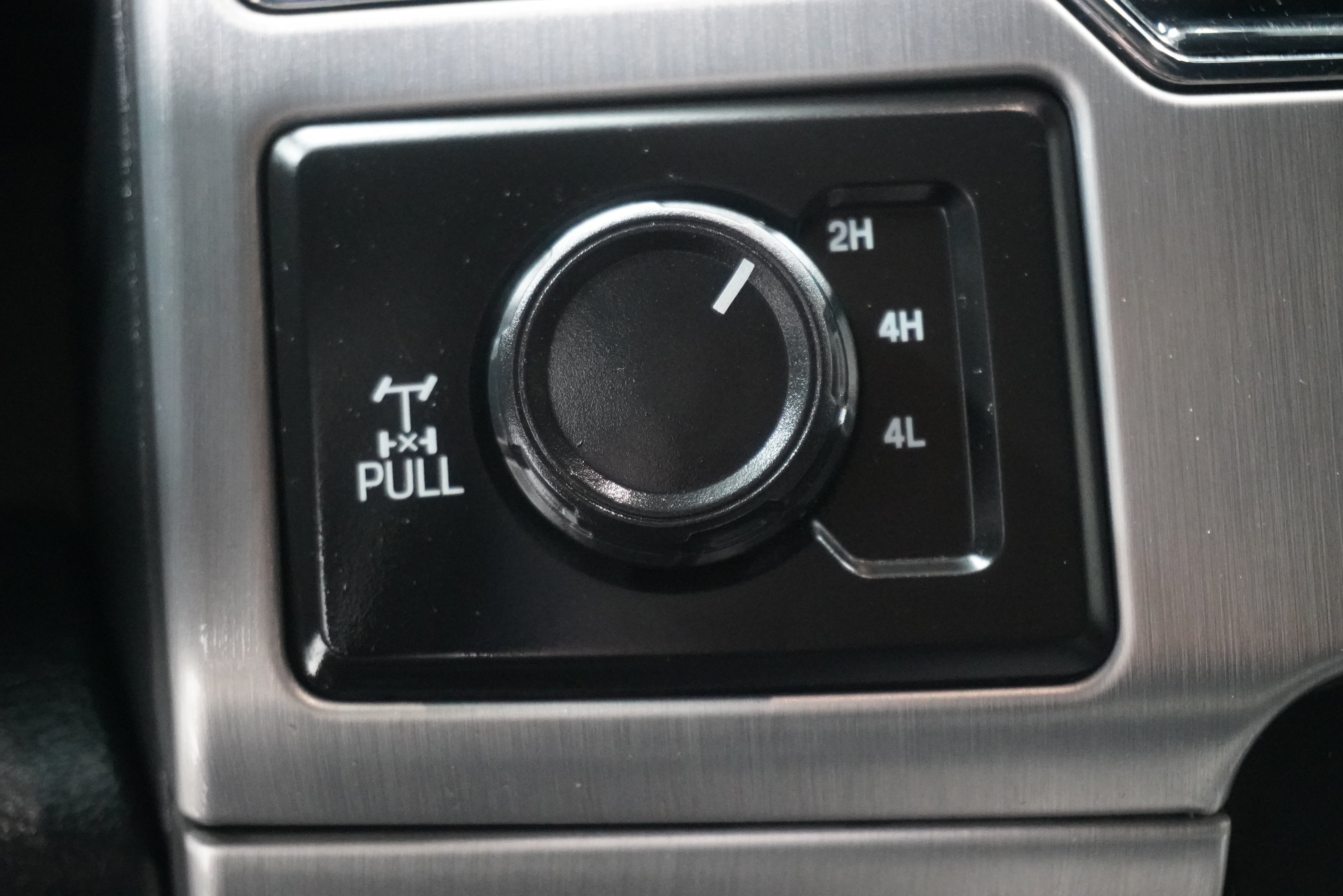 Used 2022 Ford F250 Platinum w/ Tremor Off-Road Package AWD/4WD image 26