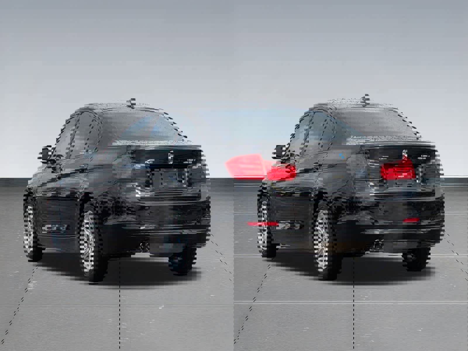 Used 2014 BMW 328i xDrive Sedan image 4