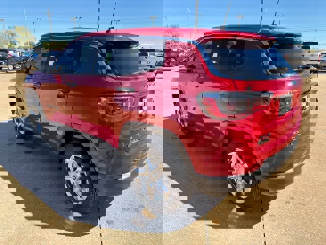 New 2024 Jeep Compass Sport image 10