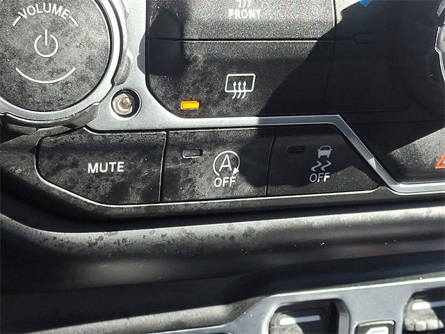 Used 2023 Jeep Gladiator Sport image 23