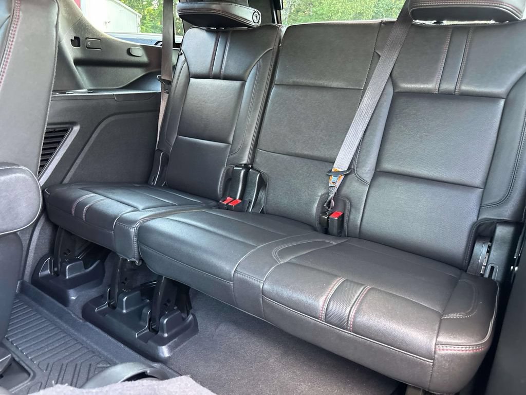 Used 2024 Chevrolet Tahoe RST w/ Luxury Package AWD/4WD image 20