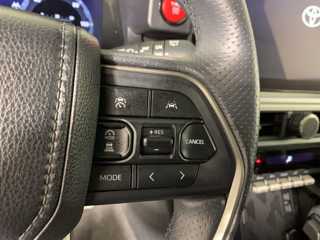 Used 2025 Toyota 4Runner TRD Sport Premium AWD/4WD image 22