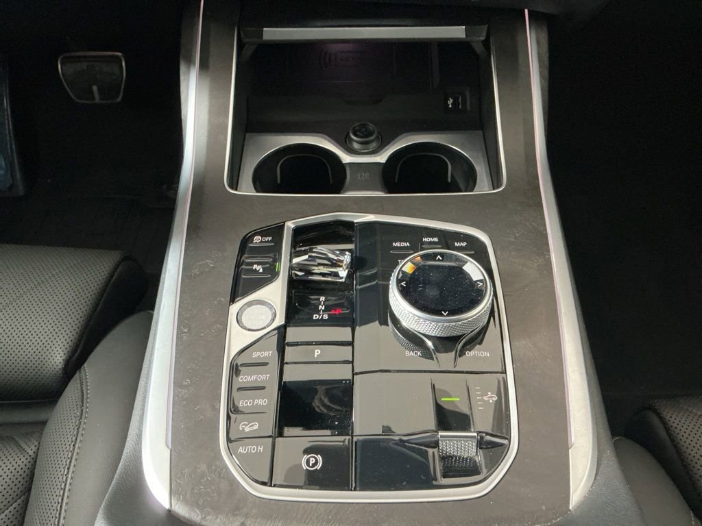 Certified 2023 BMW X7 xDrive40i w/ Executive Package image 14