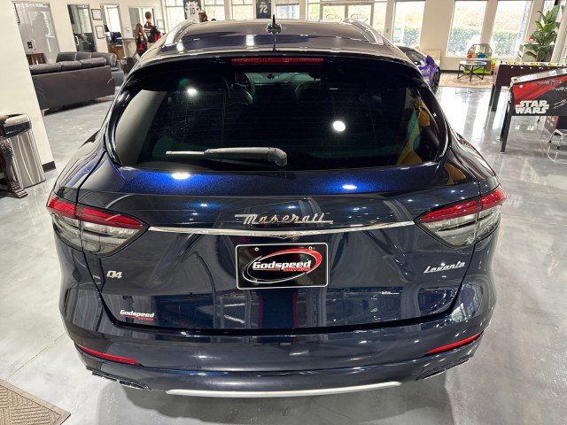 Used 2021 Maserati Levante GranLusso image 7