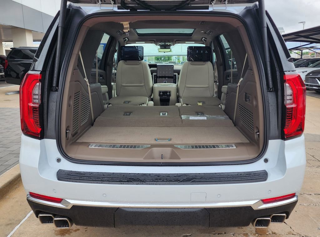 New 2026 GMC Yukon Denali w/ Denali Reserve Package AWD/4WD image 62