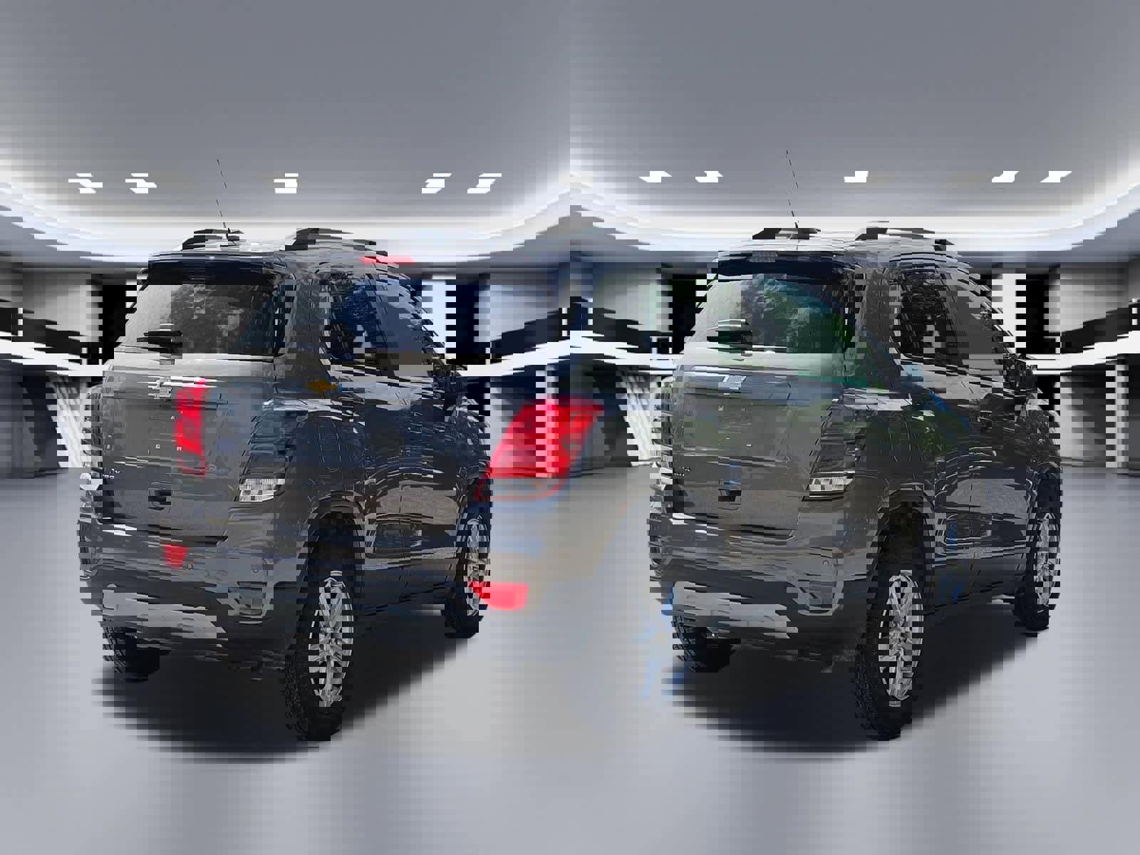 Used 2021 Chevrolet Trax LT w/ Driver Confidence Package image 5