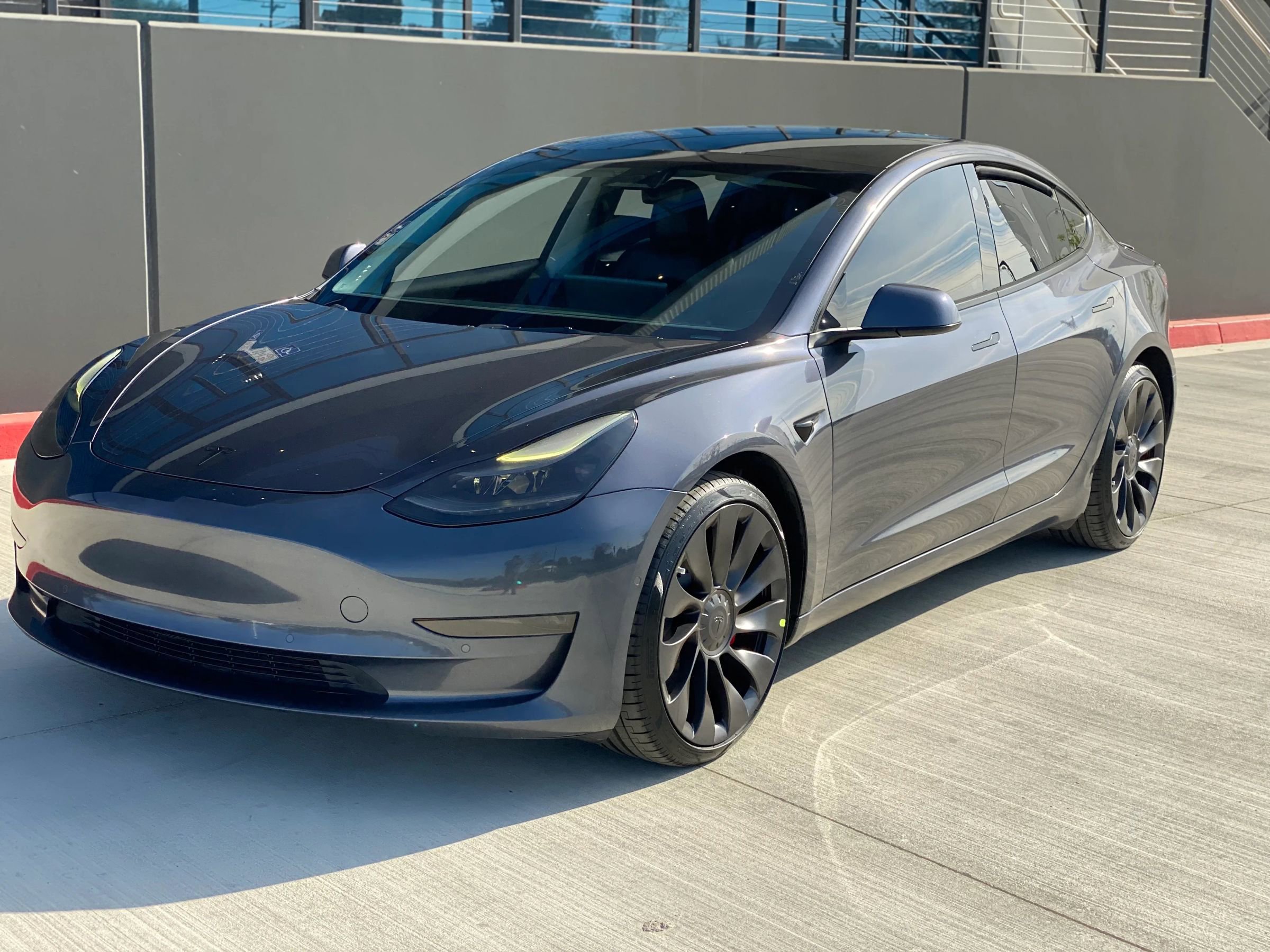 Used 2022 Tesla Model 3 Performance image 8