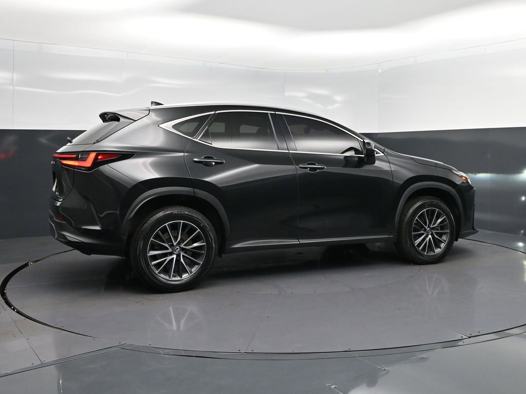 Used 2022 Lexus NX 250 FWD image 8
