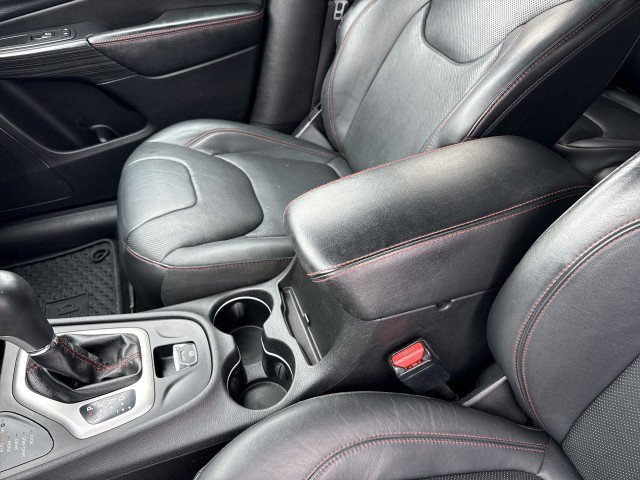 Used 2015 Jeep Cherokee Trailhawk w/ Leather Interior Group image 22