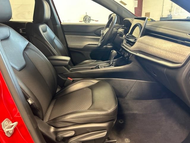 Used 2023 Jeep Compass Latitude w/ Convenience Group AWD/4WD image 18