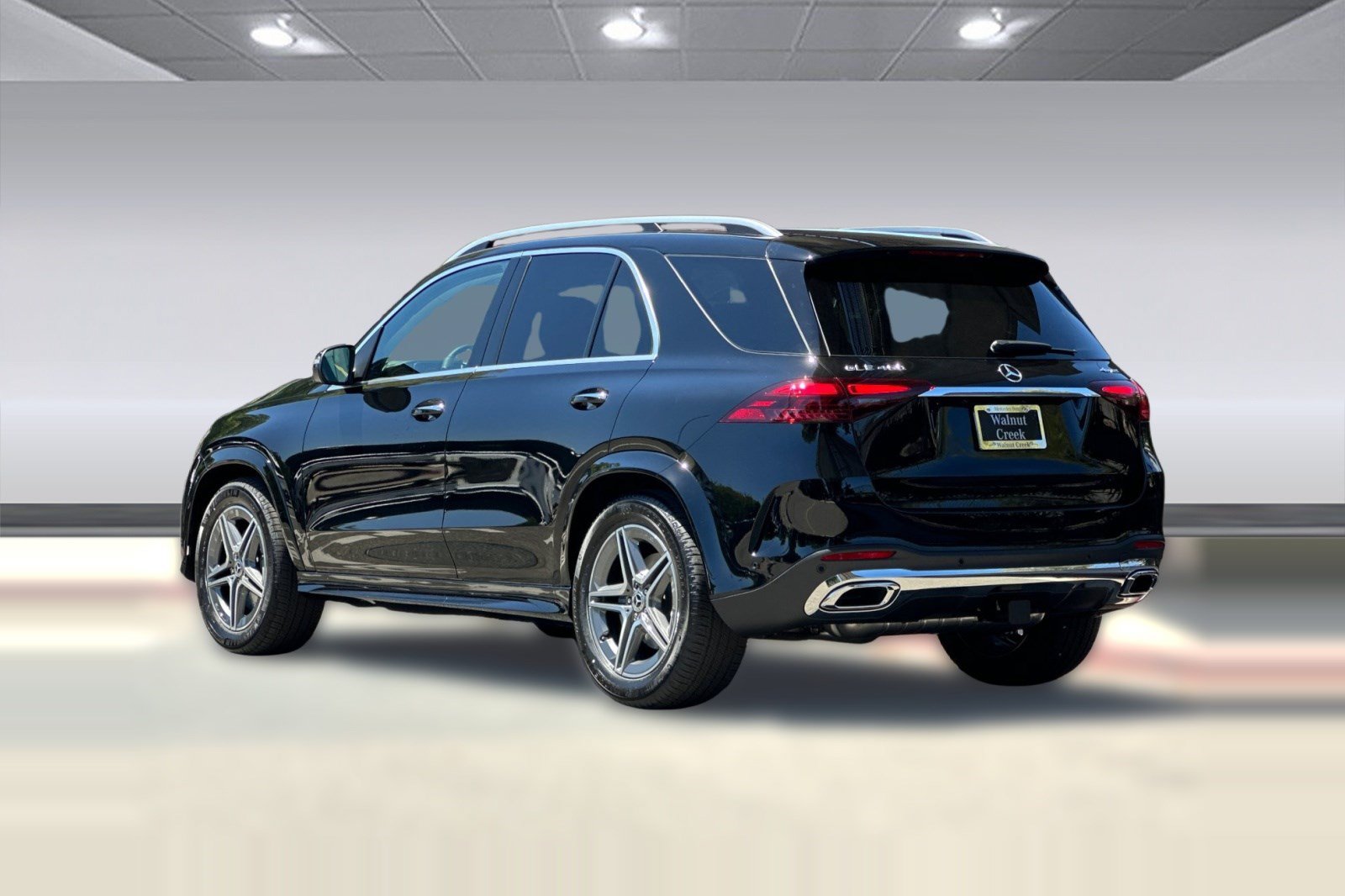 New 2026 Mercedes-Benz GLE 450 4MATIC image 3