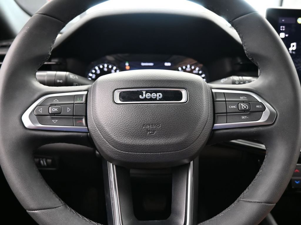 Used 2022 Jeep Compass Altitude image 26