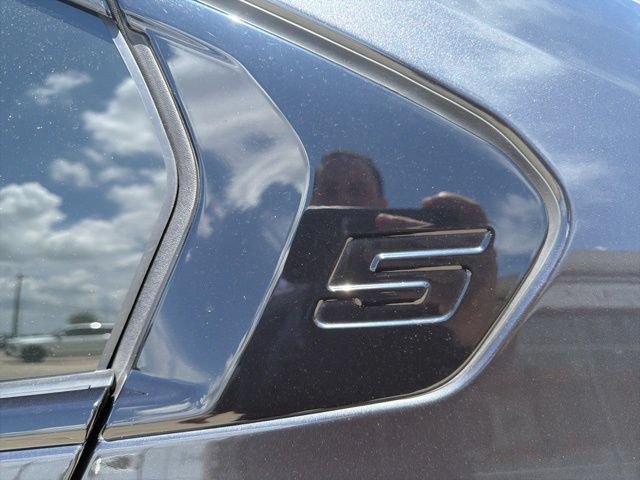 Used 2026 BMW 530i w/ M Sport Package RWD image 21