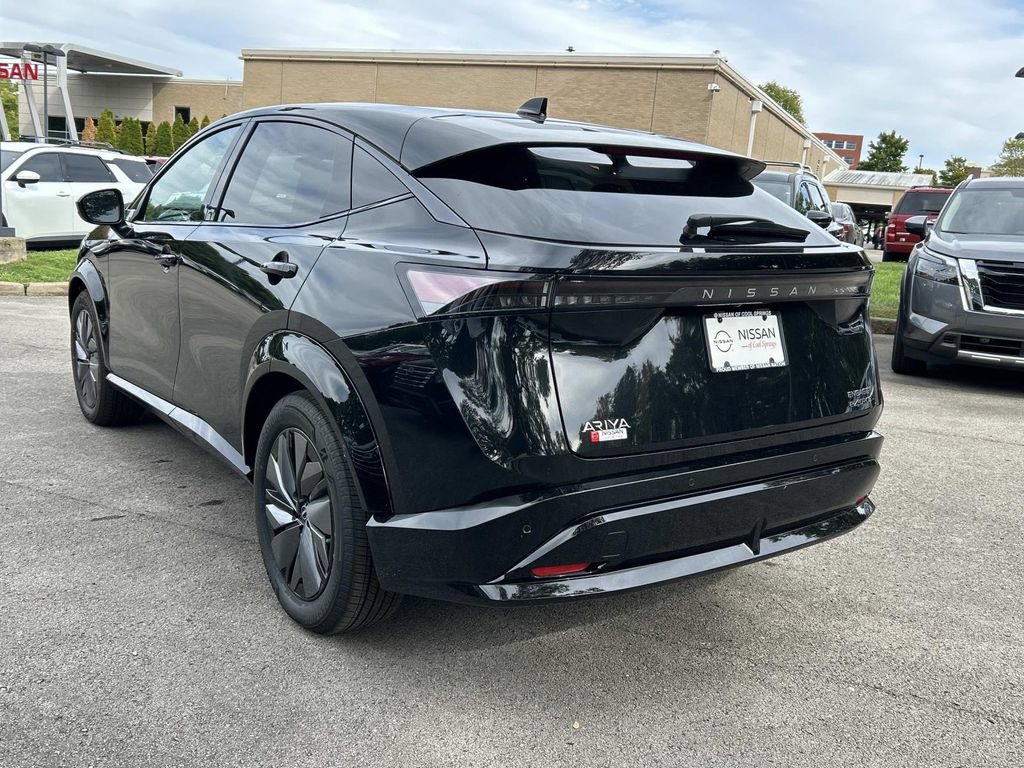 New 2025 Nissan Ariya AWD image 5