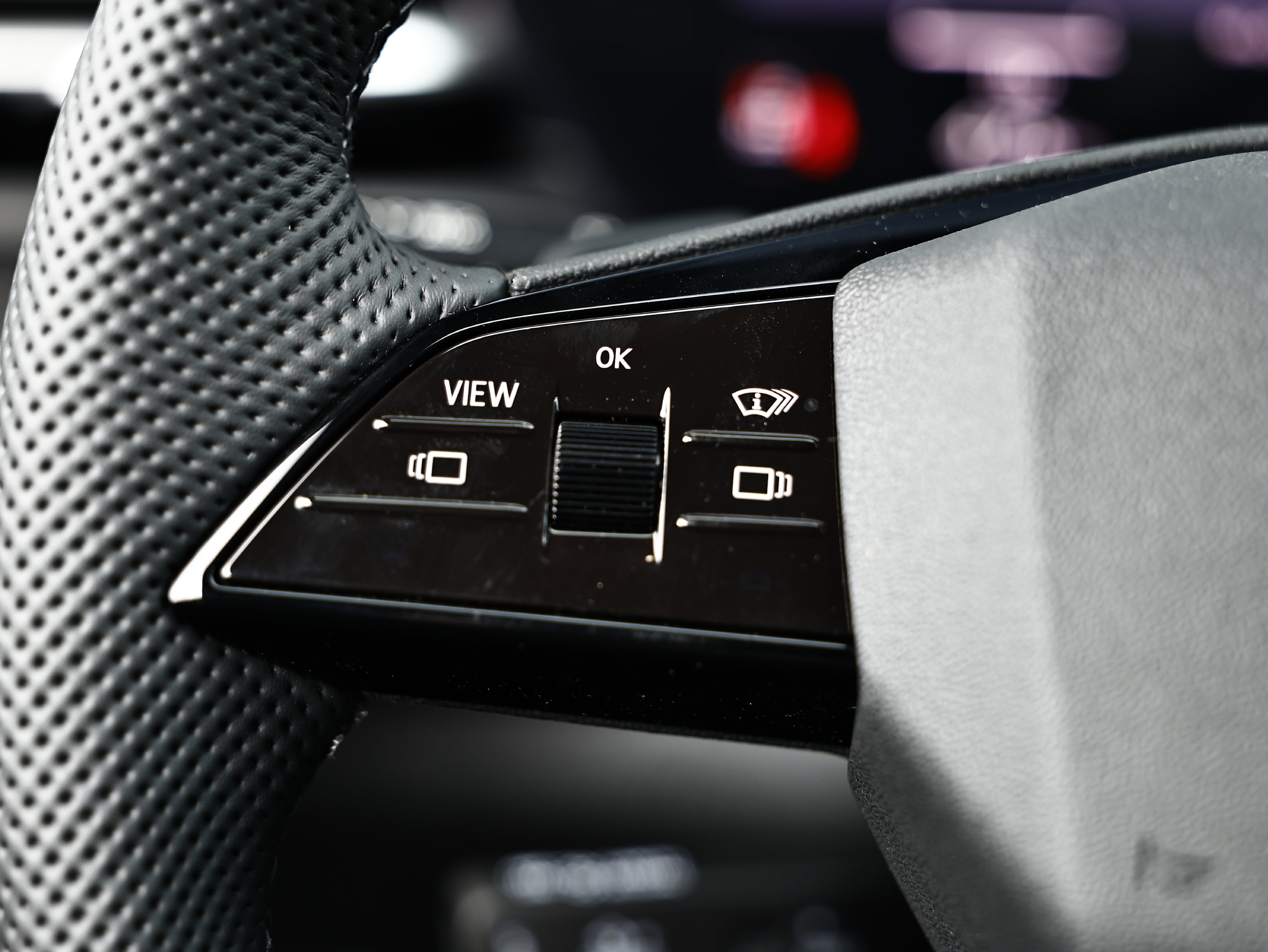 New 2026 Audi SQ5 Prestige AWD/4WD image 34
