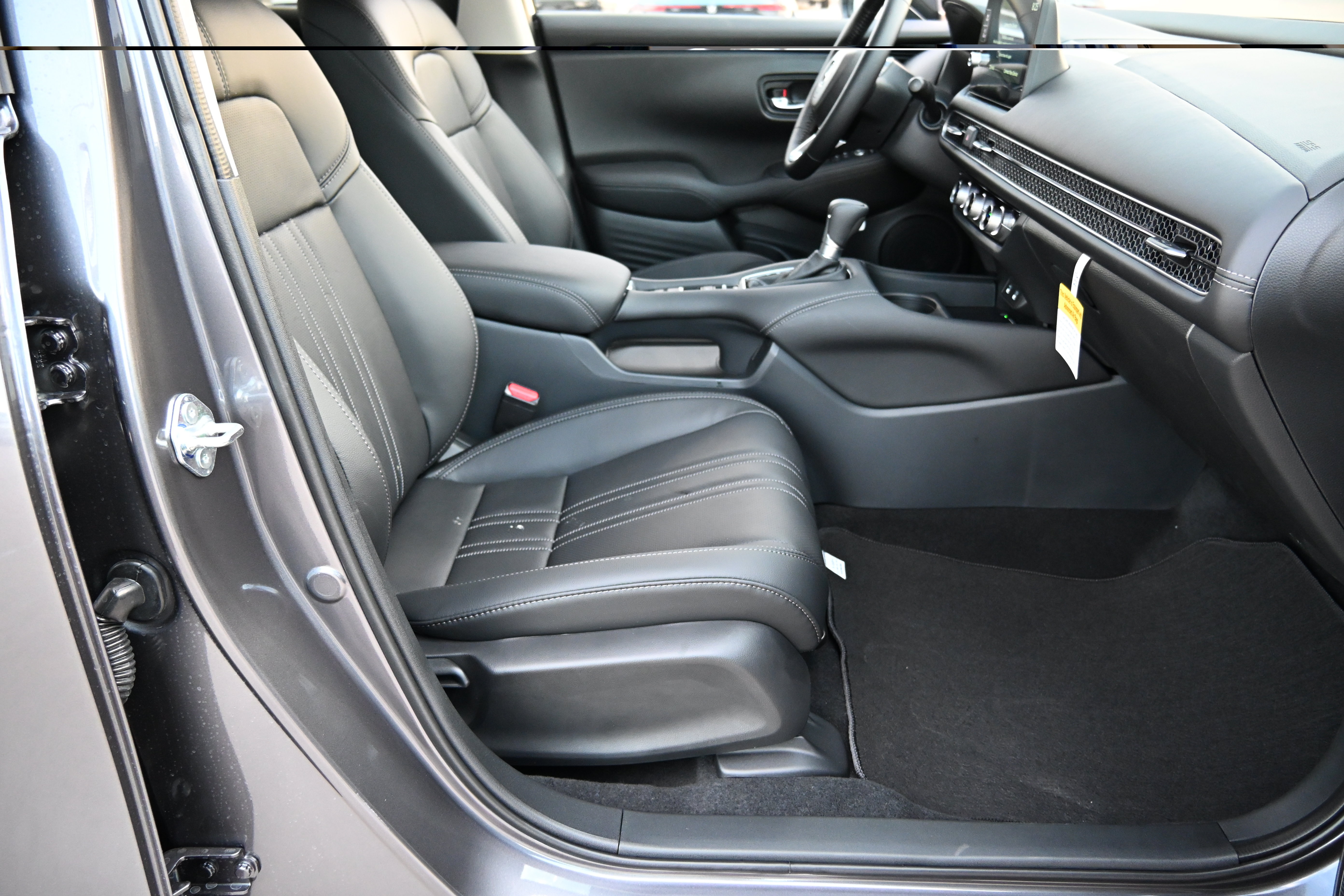 New 2027 Honda HR-V EX-L image 37