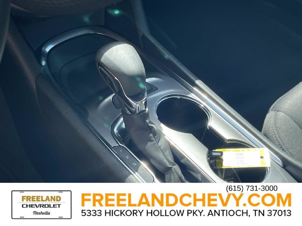 Used 2025 Chevrolet Malibu LT FWD image 34