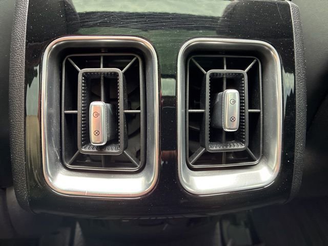 Used 2023 Kia Sorento SX FWD image 24