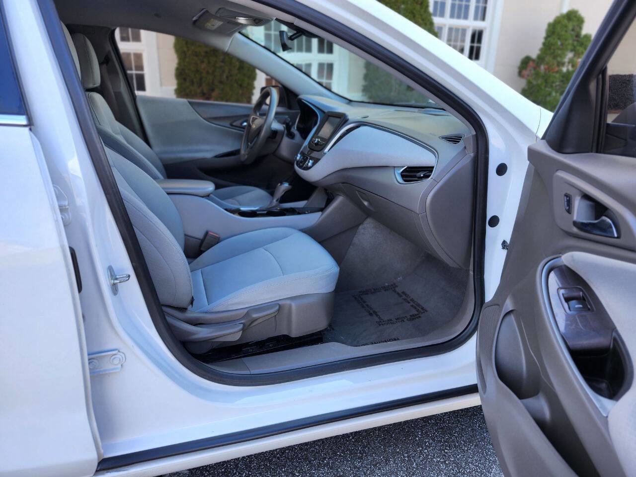 Used 2016 Chevrolet Malibu LS image 6