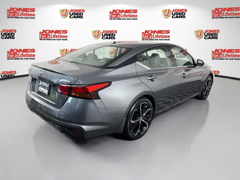 Certified 2025 Nissan Altima 2.5 SR w/ SR Premium Package FWD image 16