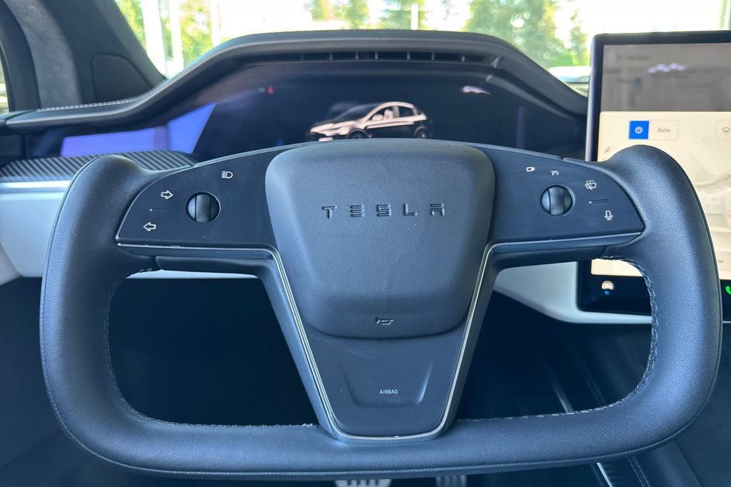 Used 2022 Tesla Model X Plaid AWD/4WD image 21