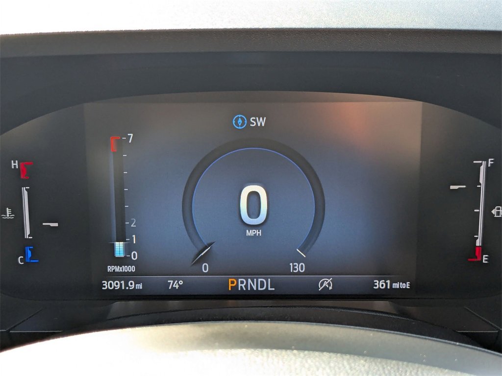 Used 2025 Ford Maverick XLT w/ XLT Luxury Package image 11