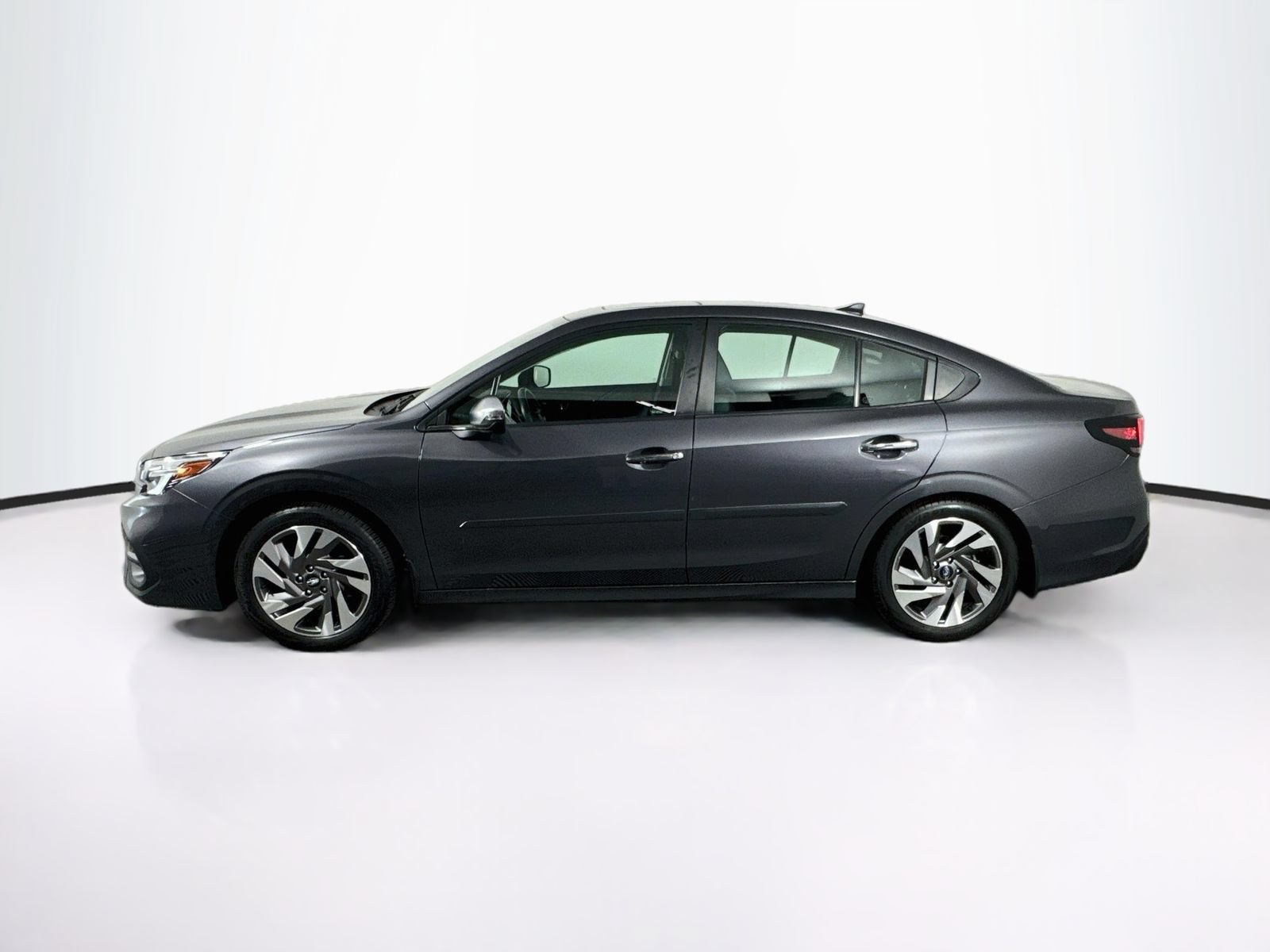 Used 2024 Subaru Legacy Touring XT AWD/4WD image 4