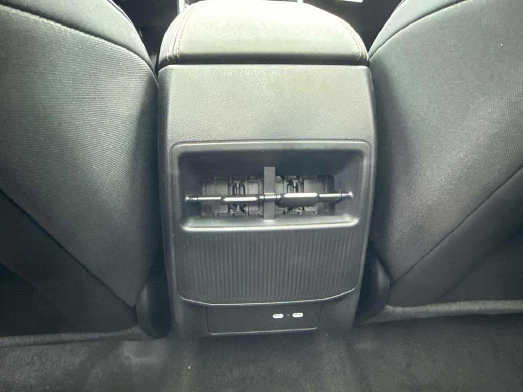 New 2026 Jeep Cherokee Limited image 13