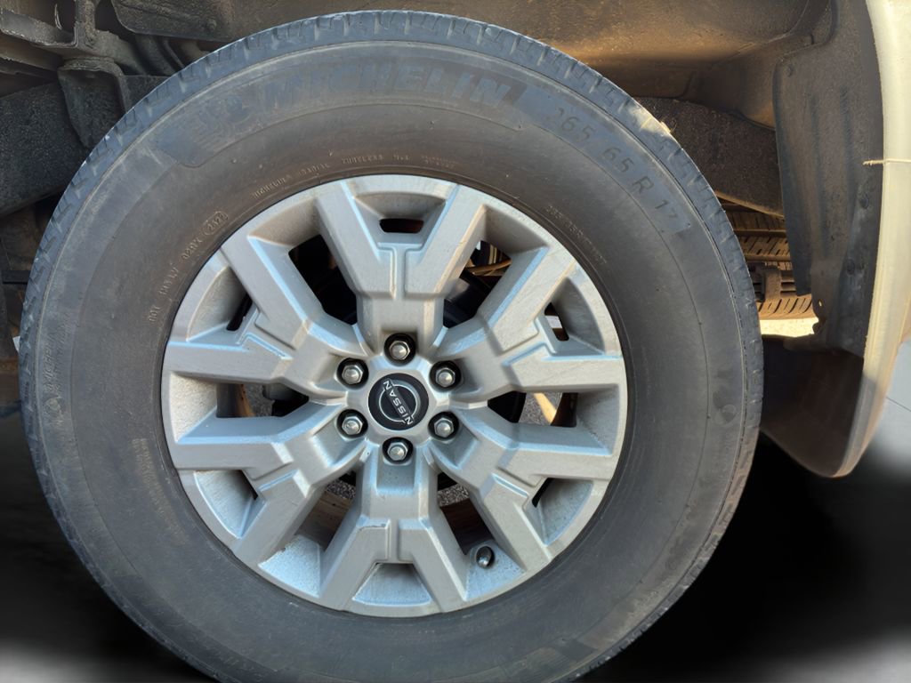 Used 2022 Nissan Frontier SV image 13