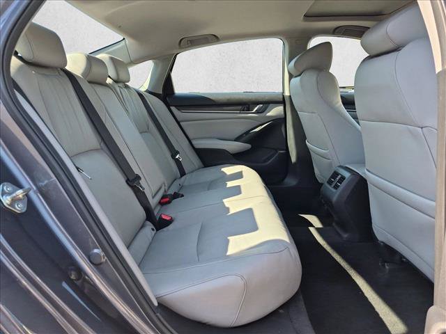 Used 2018 Honda Accord Touring image 21
